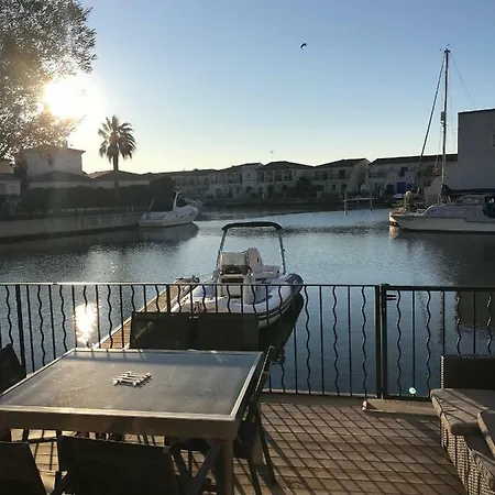 Marina Holiday home Aigues-Mortes